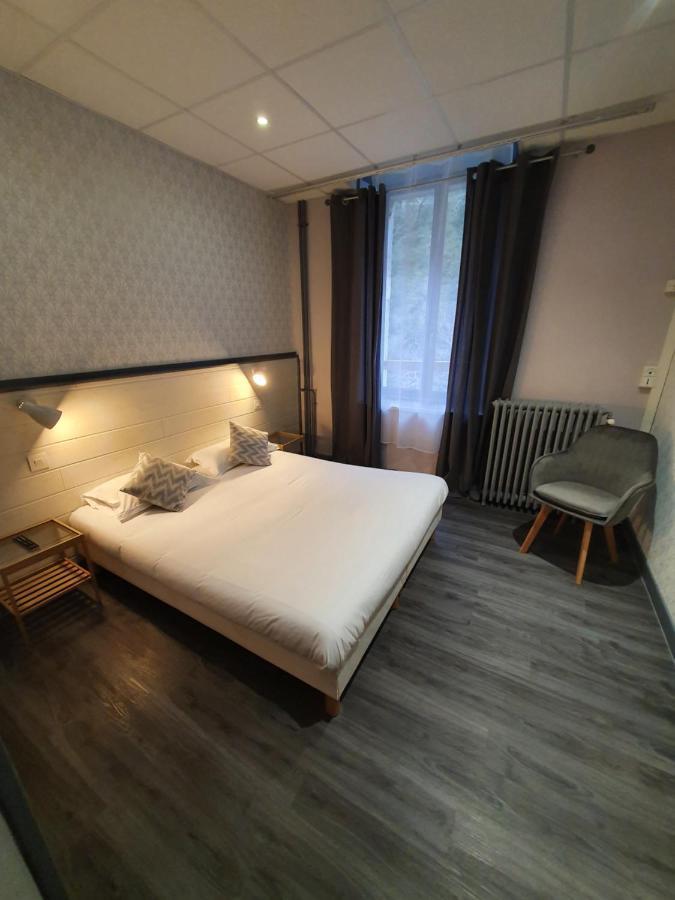 Auberge La Caverne لارونس المظهر الخارجي الصورة
