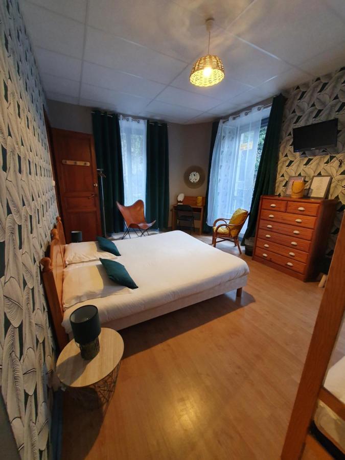 Auberge La Caverne لارونس المظهر الخارجي الصورة