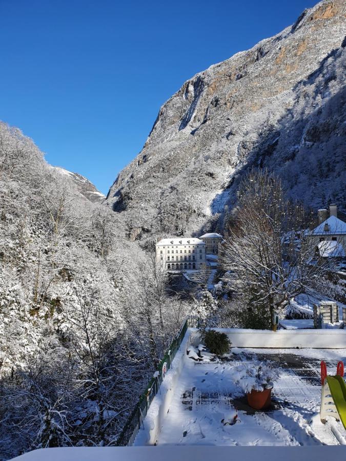 Auberge La Caverne لارونس المظهر الخارجي الصورة
