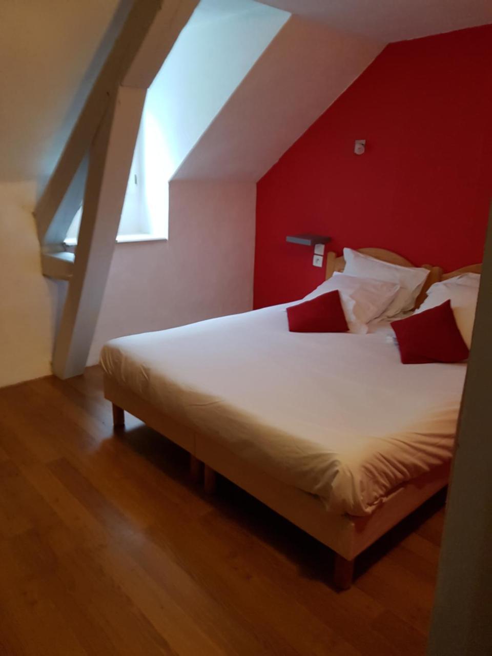 Auberge La Caverne لارونس المظهر الخارجي الصورة